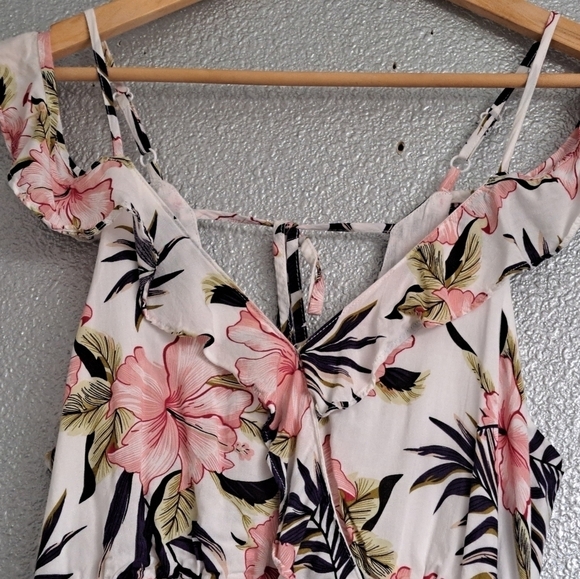 Pat Pat Women's Floral Cold Shoulder Maxi Dress  Size M - Picture 2 of 7